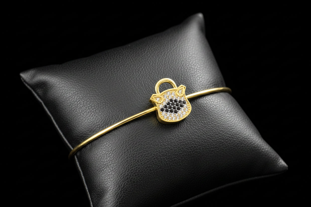 Fancy bangles