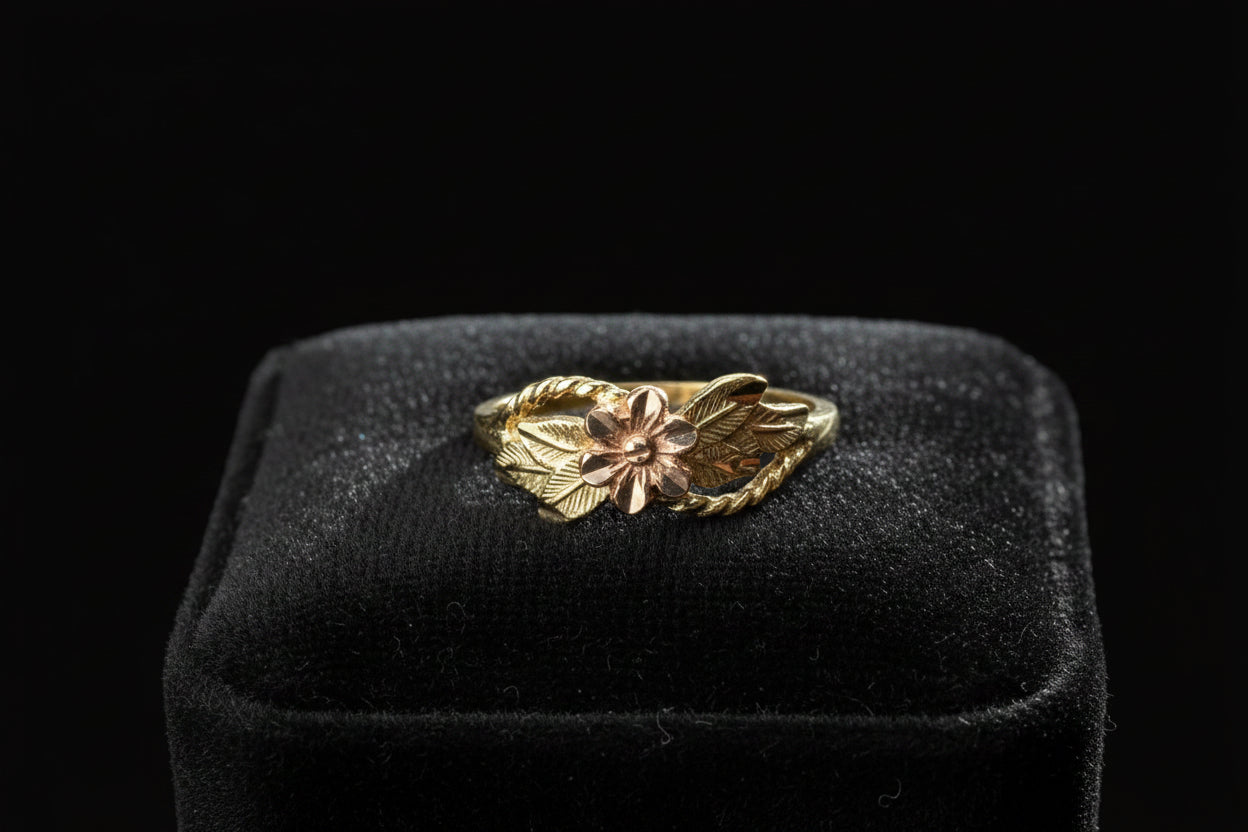 flowered ring