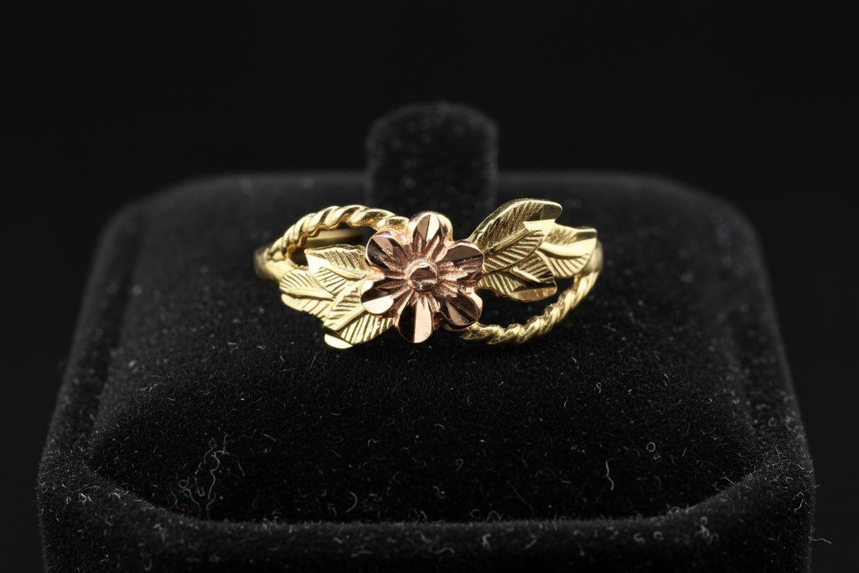 flowered ring