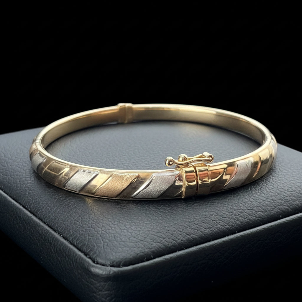 Fancy bangles