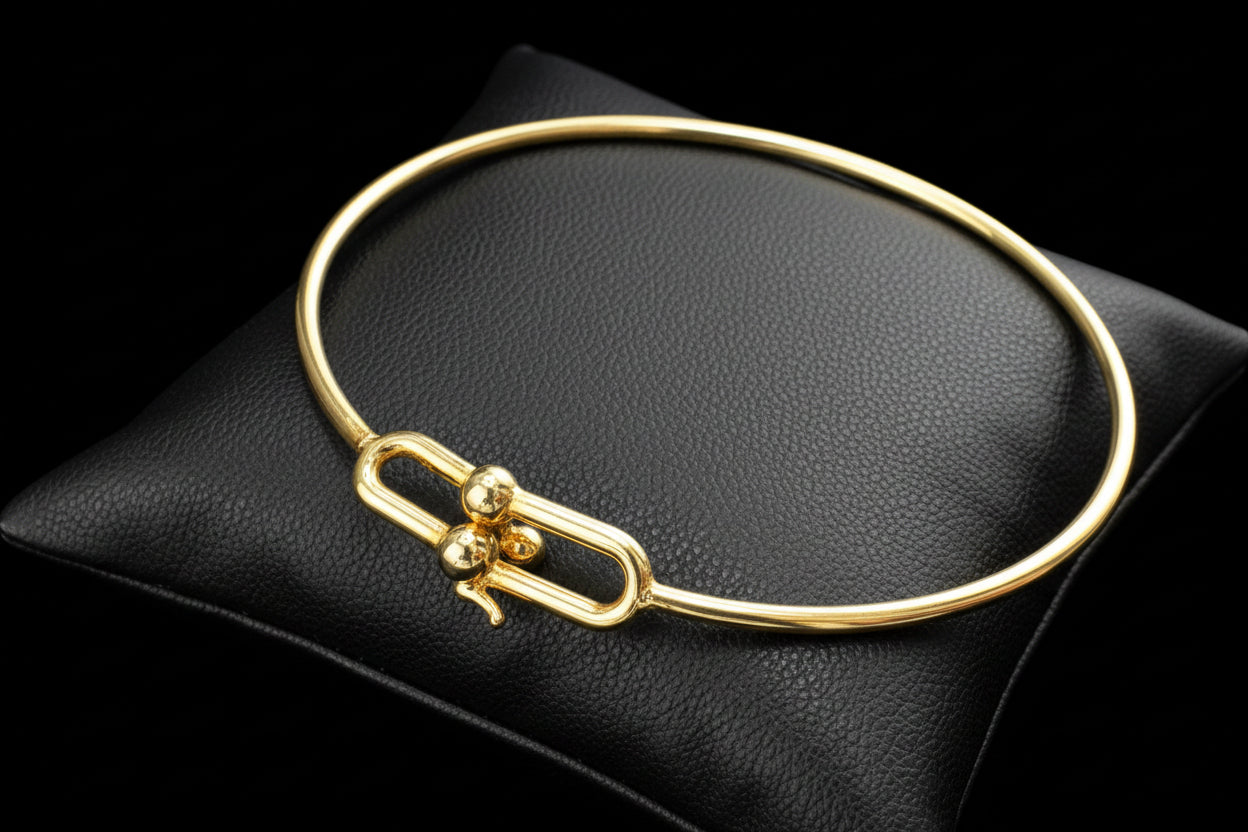 Fancy bangle