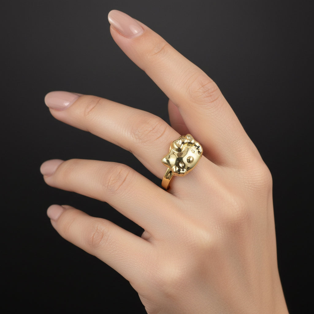Hello Kitty ring