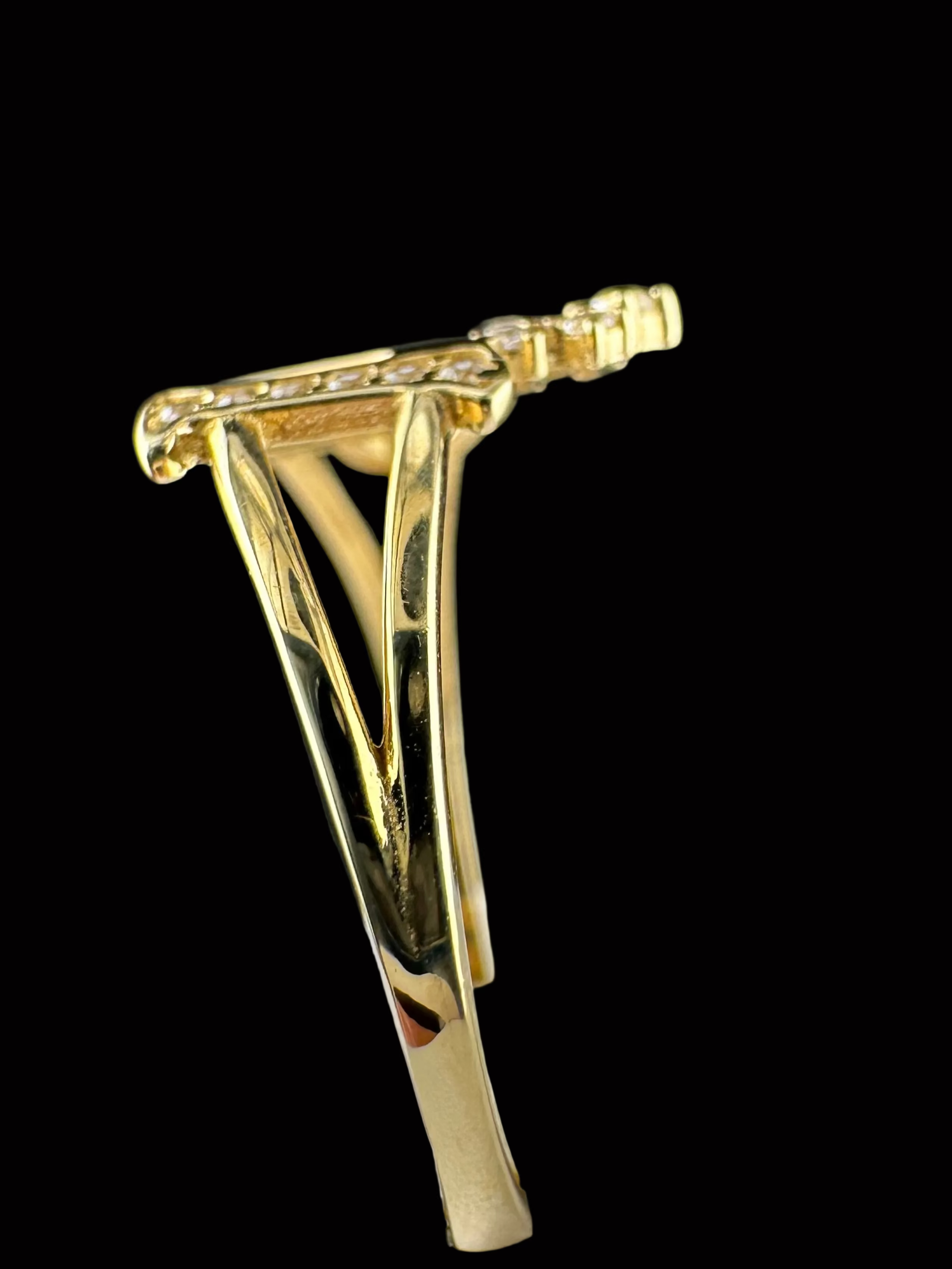 Anillo M