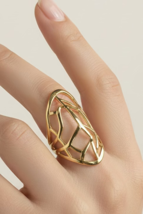 ladies' rings in ribbon style